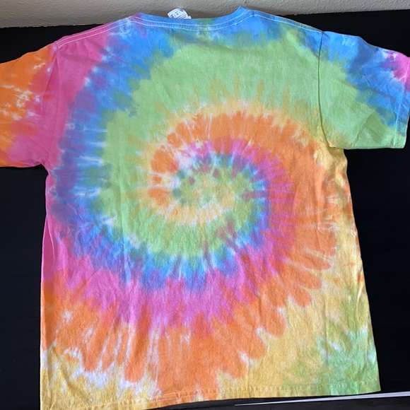 Girls Woody’s Smokehouse Tie-Dye Top - Picture 2 of 4